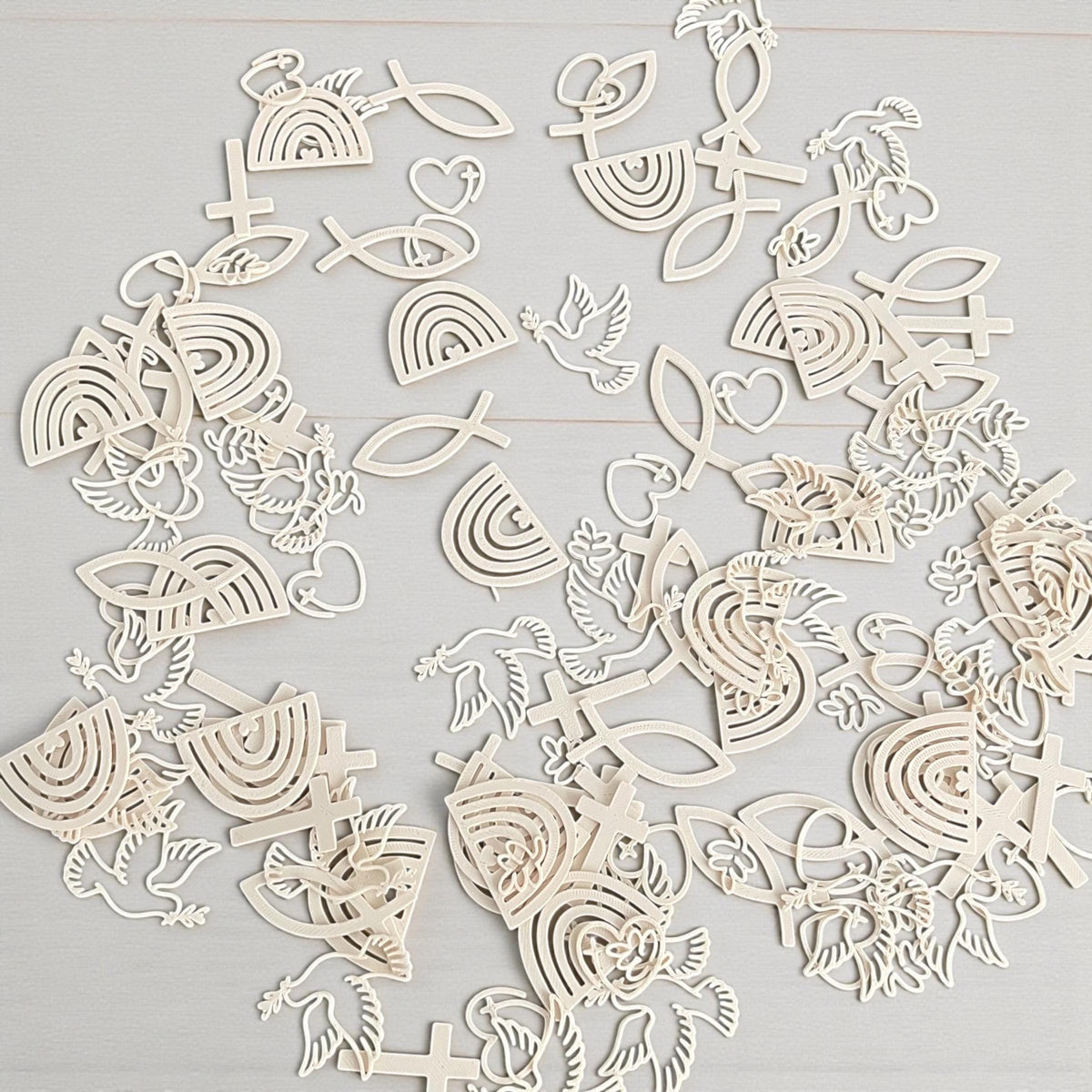 Streudeko Taufe Kommunion Konfirmation 3D Druck | Christliche Tischdeko Fisch Kreuz Taube Regenbogen | Deko Set Modern B