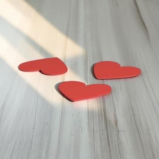 Mini Herz Streudeko Hochzeit | Streuherzen Tischdeko aus 3D Druck | Verschiedene Farben | 12 mm Herzen