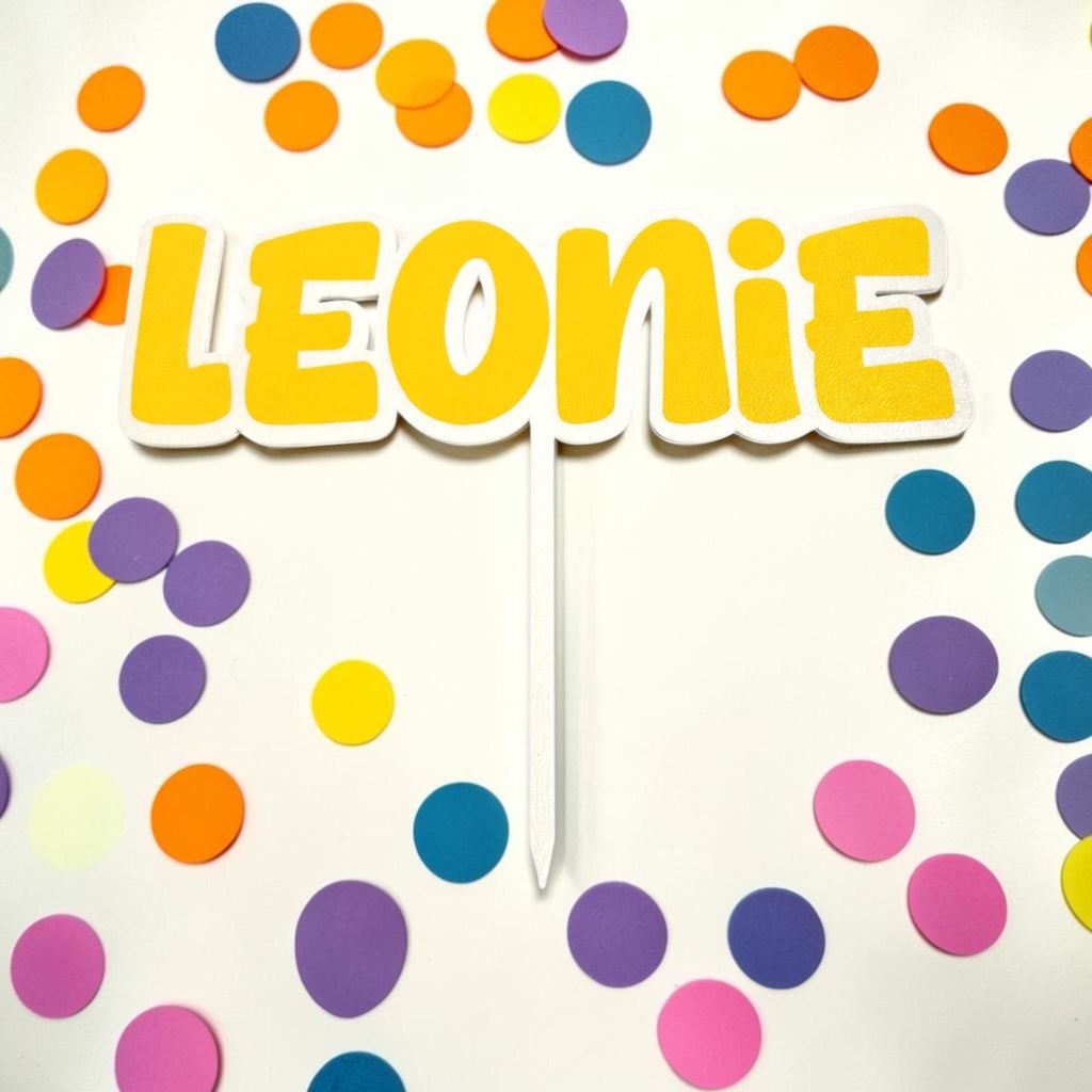 Personalisierter Cake Topper mit Name – Tortenstecker zum Geburtstag in Wunschfarbe, individuelle Tortendeko