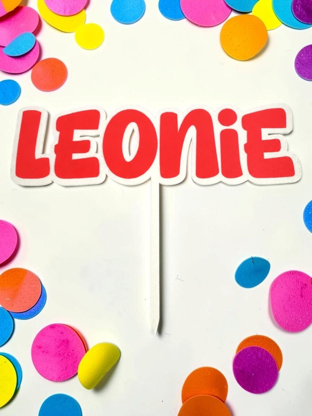 Personalisierter Cake Topper mit Name – Tortenstecker zum Geburtstag in Wunschfarbe, individuelle Tortendeko