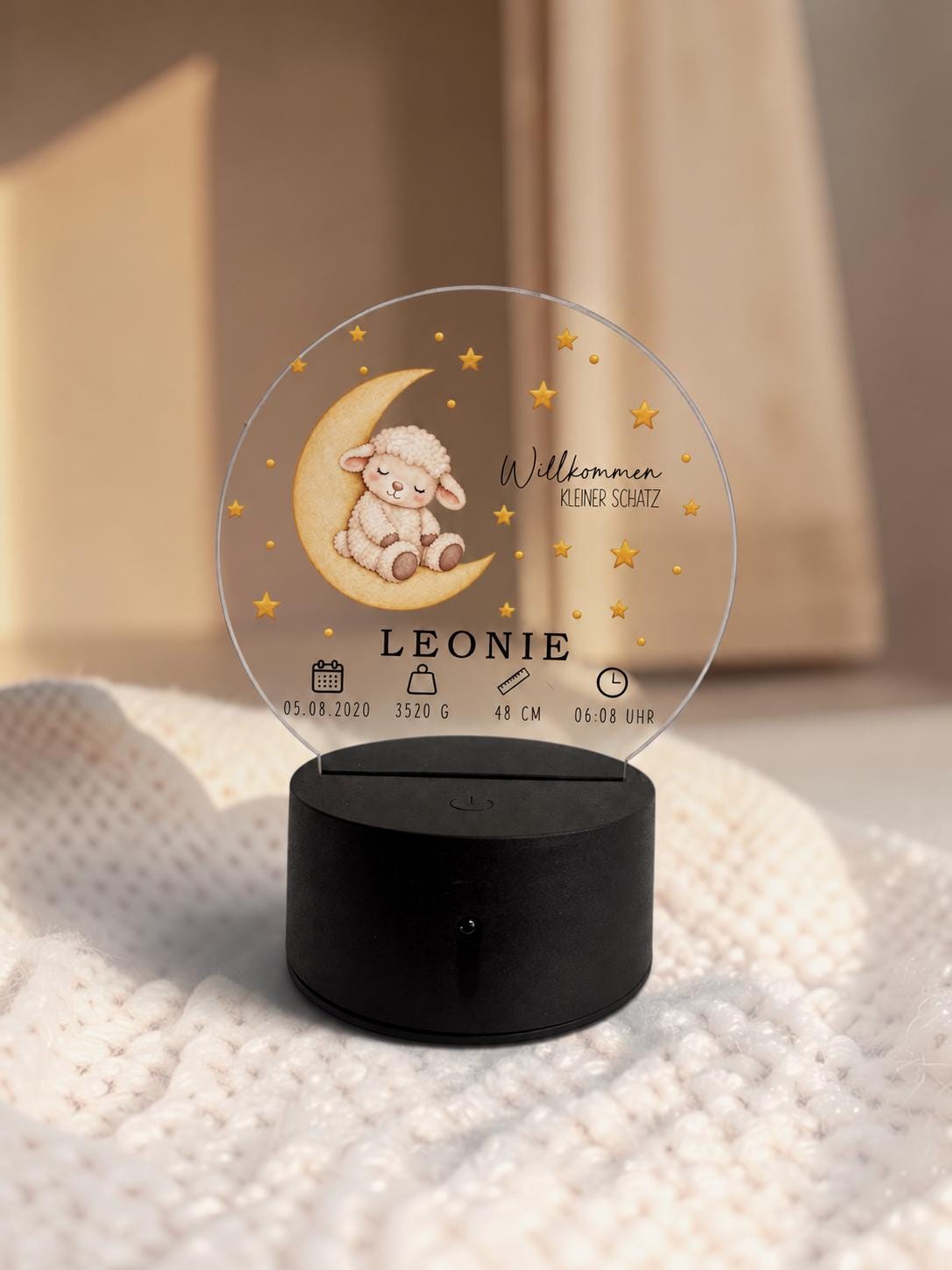 Personalisiertes LED Nachtlicht zur Geburt mit Namen und Geburtsdaten, Acryl Lampe mit Tier auf dem Mond, Babygeschenk f
