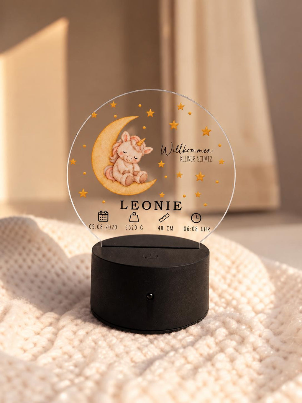 Personalisiertes LED Nachtlicht zur Geburt mit Namen und Geburtsdaten, Acryl Lampe mit Tier auf dem Mond, Babygeschenk f